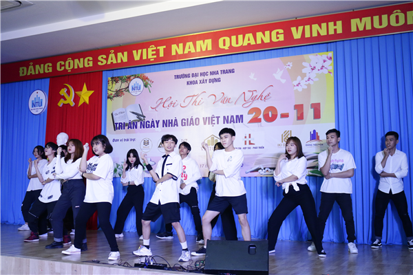 Hội thi văn nghệ chào mừng ngày Nhà giáo Việt Nam 20-11